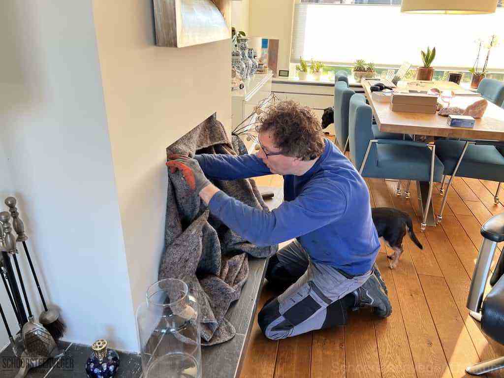 Schouwveger Dokkum kleed schoorsteenreiniger Schouwveger Dokkum kleed schoorsteenreiniger
